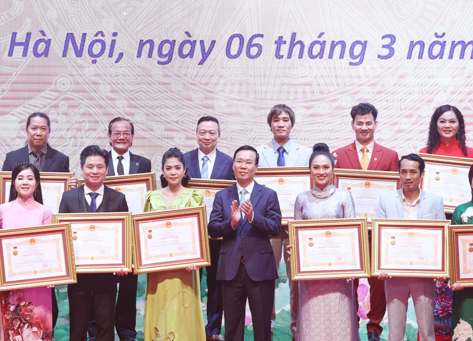 Chủ tịch nước Võ Văn Thưởng dự Lễ trao tặng danh hiệu Nghệ sĩ nhân dân, Nghệ sĩ ưu tú lần thứ 10